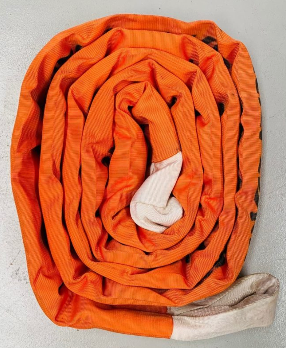 Remolque de servicio pesado Capacidad de 150 000 kg / 150 toneladas, brida de 6 m de longitud: Distribuye la carga de remolque a lo largo del eje,