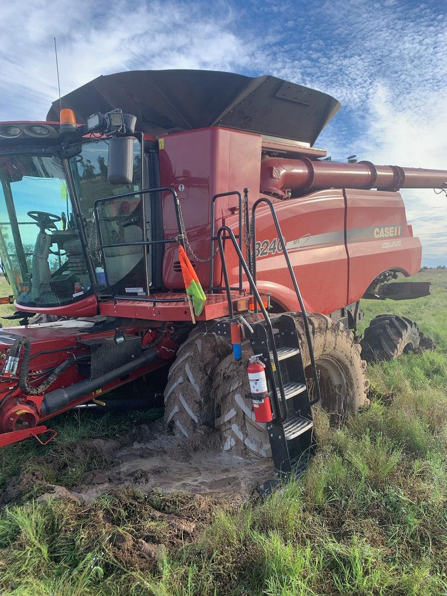 The Benefits of Using 60 Tonne Tow Snatch Straps for Heavy-Duty Towing Operations